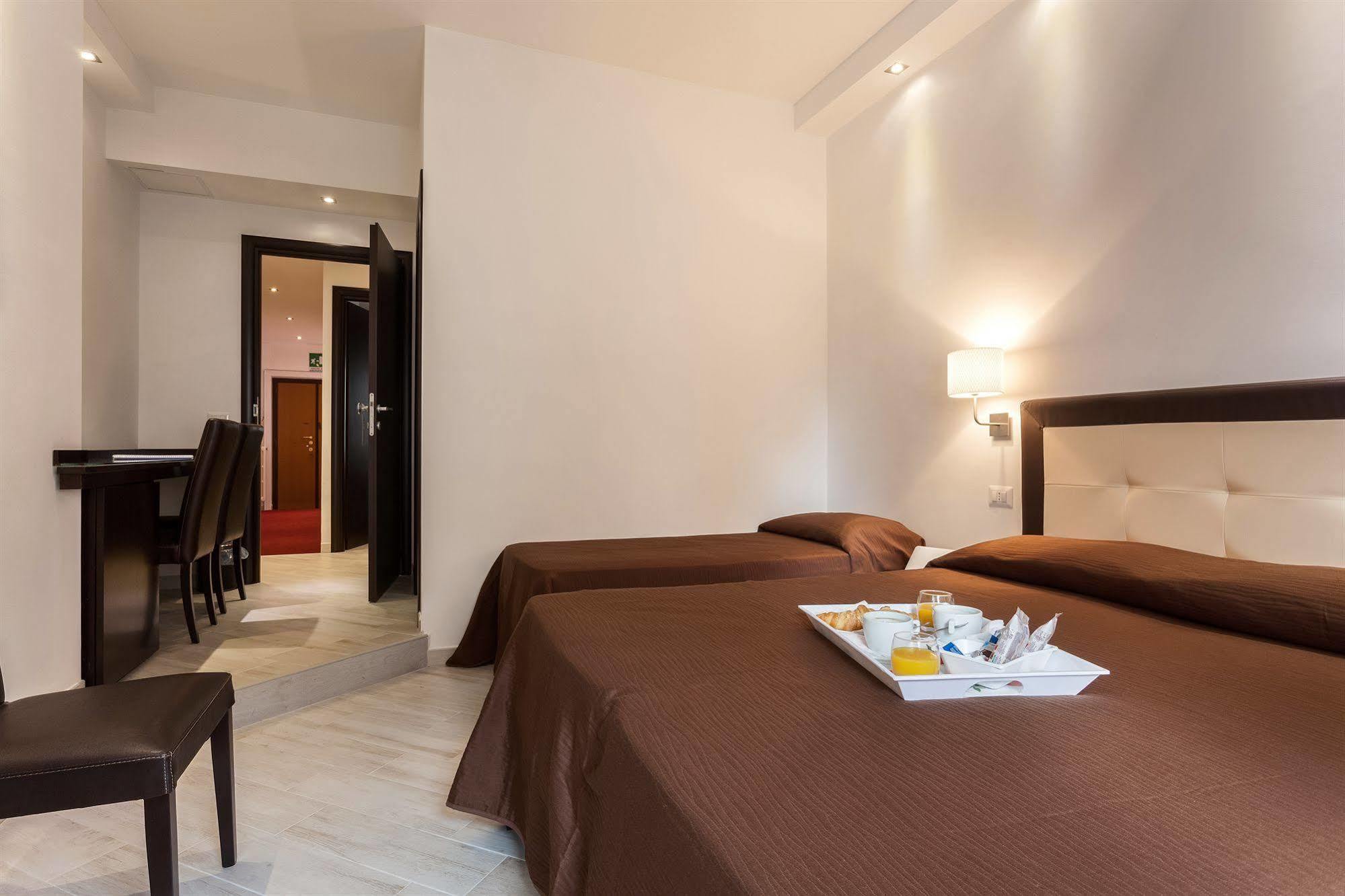 B&B Sol Romae Ngoại thất bức ảnh